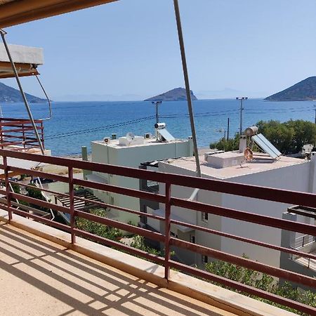 Seaview Apartment Pórto Ráfti Екстериор снимка